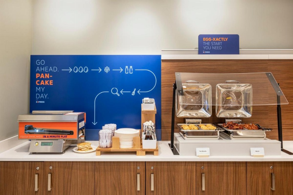 Holiday Inn Express Toronto Downtown